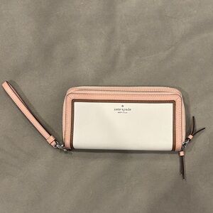 Kate Spade Wristlet